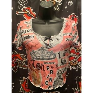 Current Mood It’s Not Me It’s U Crop Tee